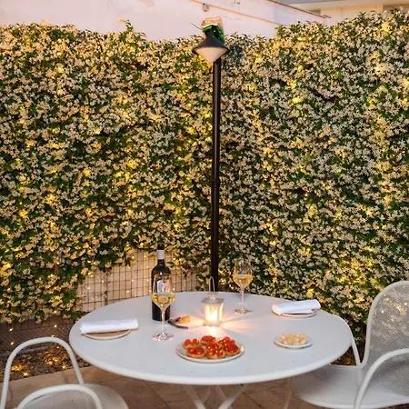 Bed & Breakfast La Mandorla Luxury Trullo