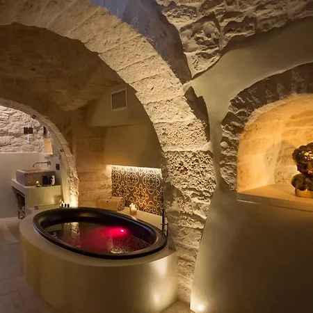 Bed & Breakfast La Mandorla Luxury Trullo