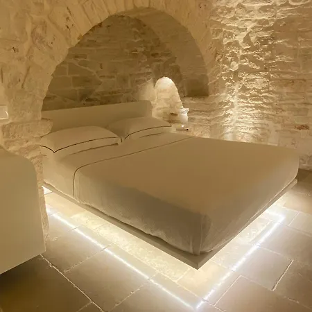 Bed & Breakfast La Mandorla Luxury Trullo