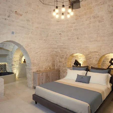 Bed & Breakfast La Mandorla Luxury Trullo
